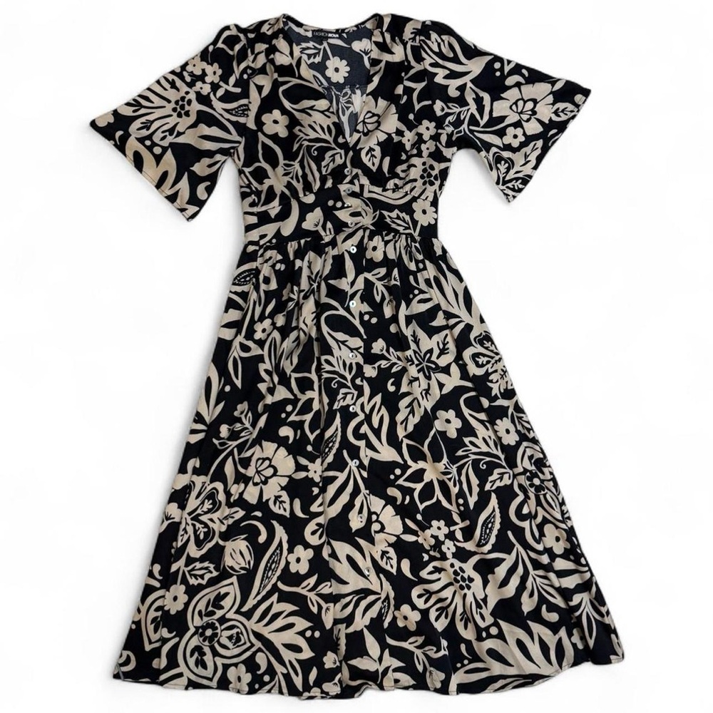 Fashion Nova Black/Cream Floral Boho Print Dress